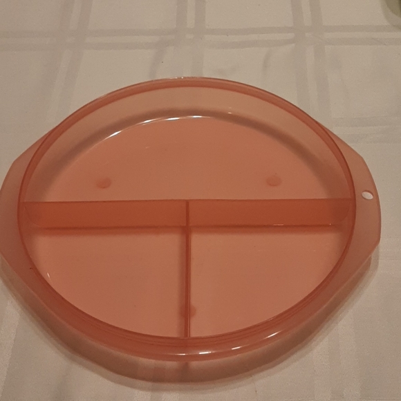 Kitchen 4 Divided Heavy Plastic Plates With Lids Poshmark